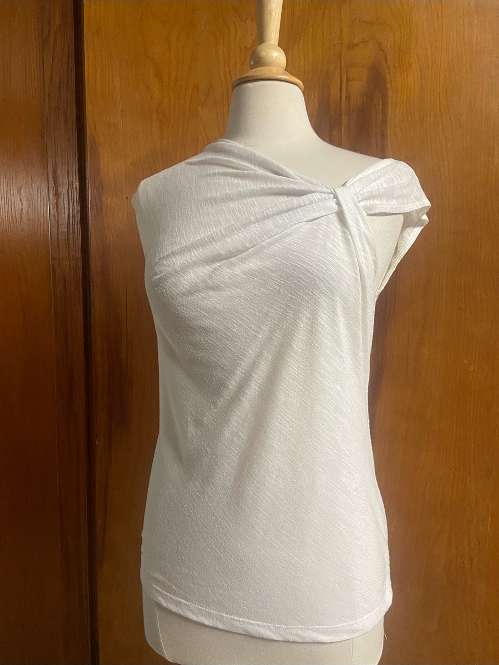 GAP White Twist One-Shoulder Top Tee Shirt Med